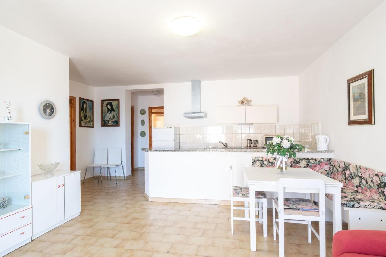 Casa Vacanze Patrizia Valledoria  Extérieur photo