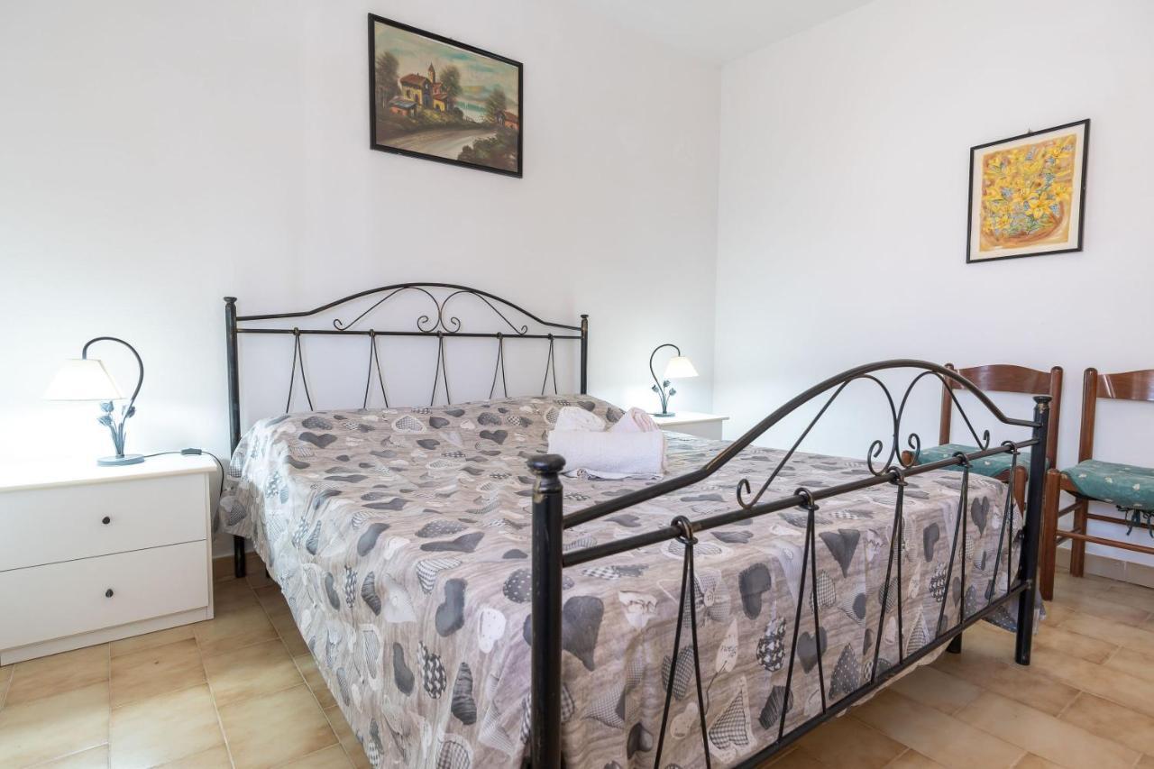 Casa Vacanze Patrizia Valledoria  Extérieur photo