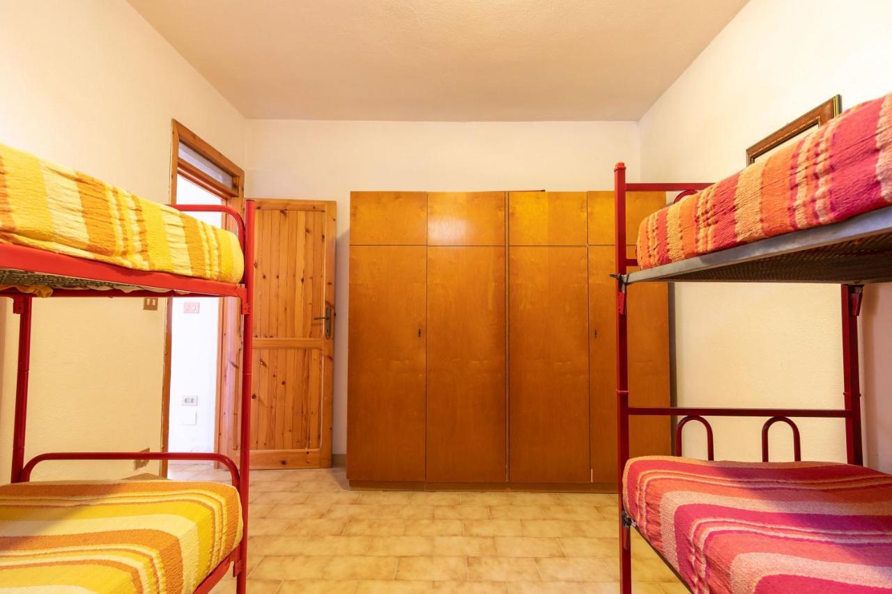 Casa Vacanze Patrizia Valledoria  Extérieur photo